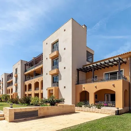 Ola Algarve - Vilamoura Apartamento *